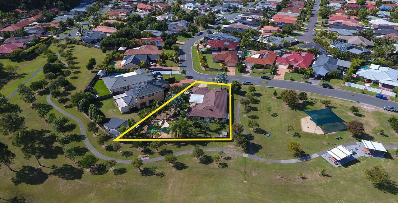 Property at 51 Coronet Crescent, Burleigh Waters, QLD